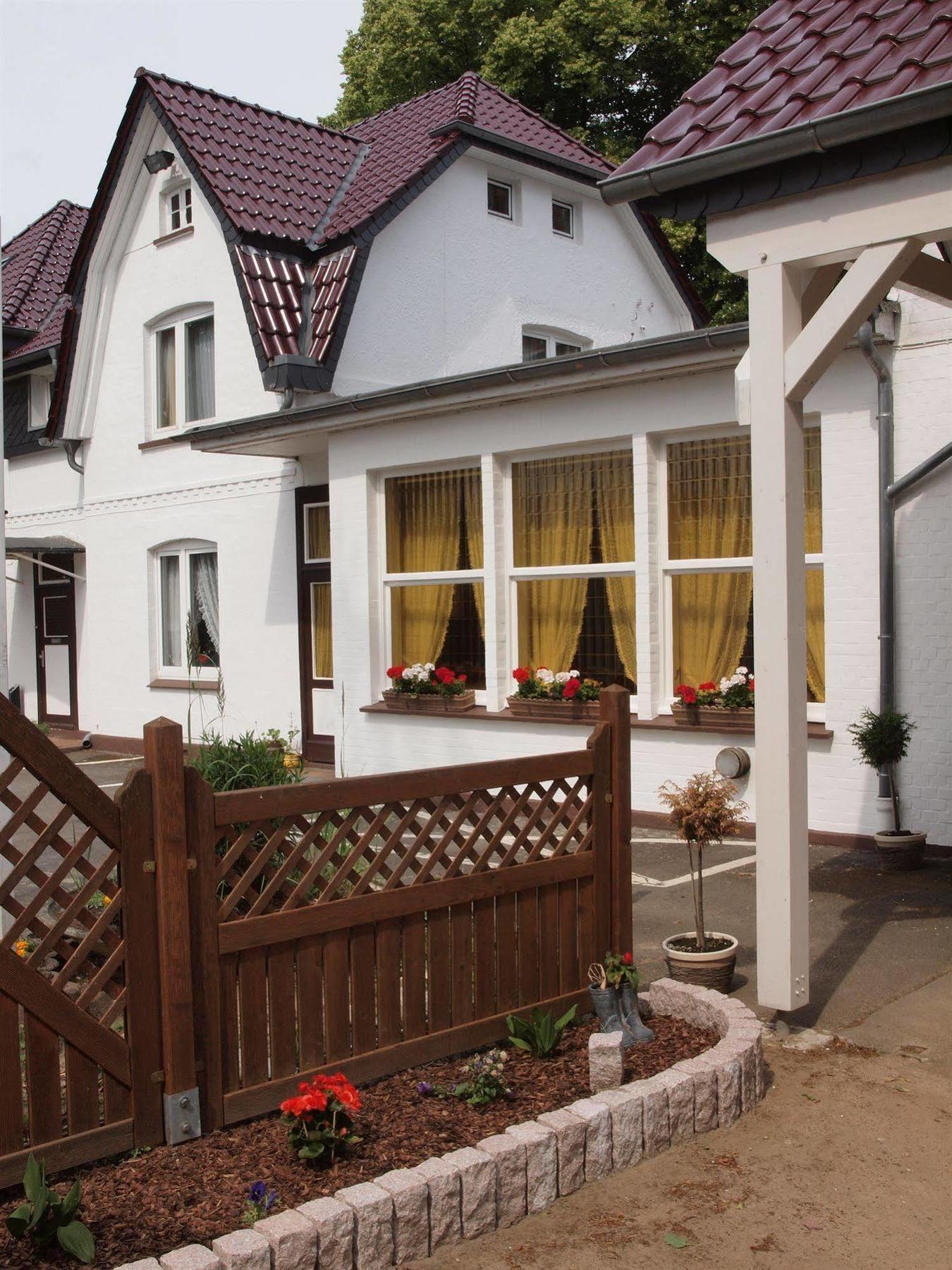 Hotel Bellevue Lauenburg Exterior foto